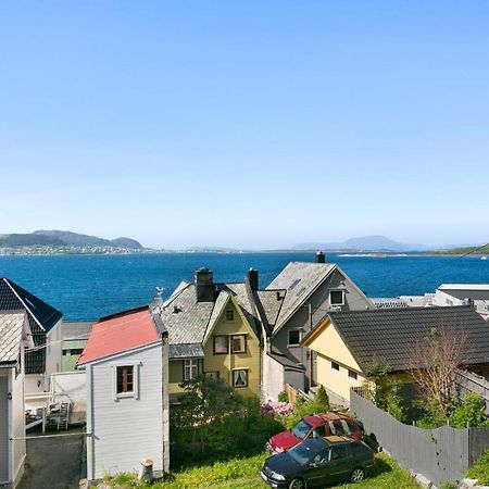 Sentrum Leilighet Ålesund Exterior photo