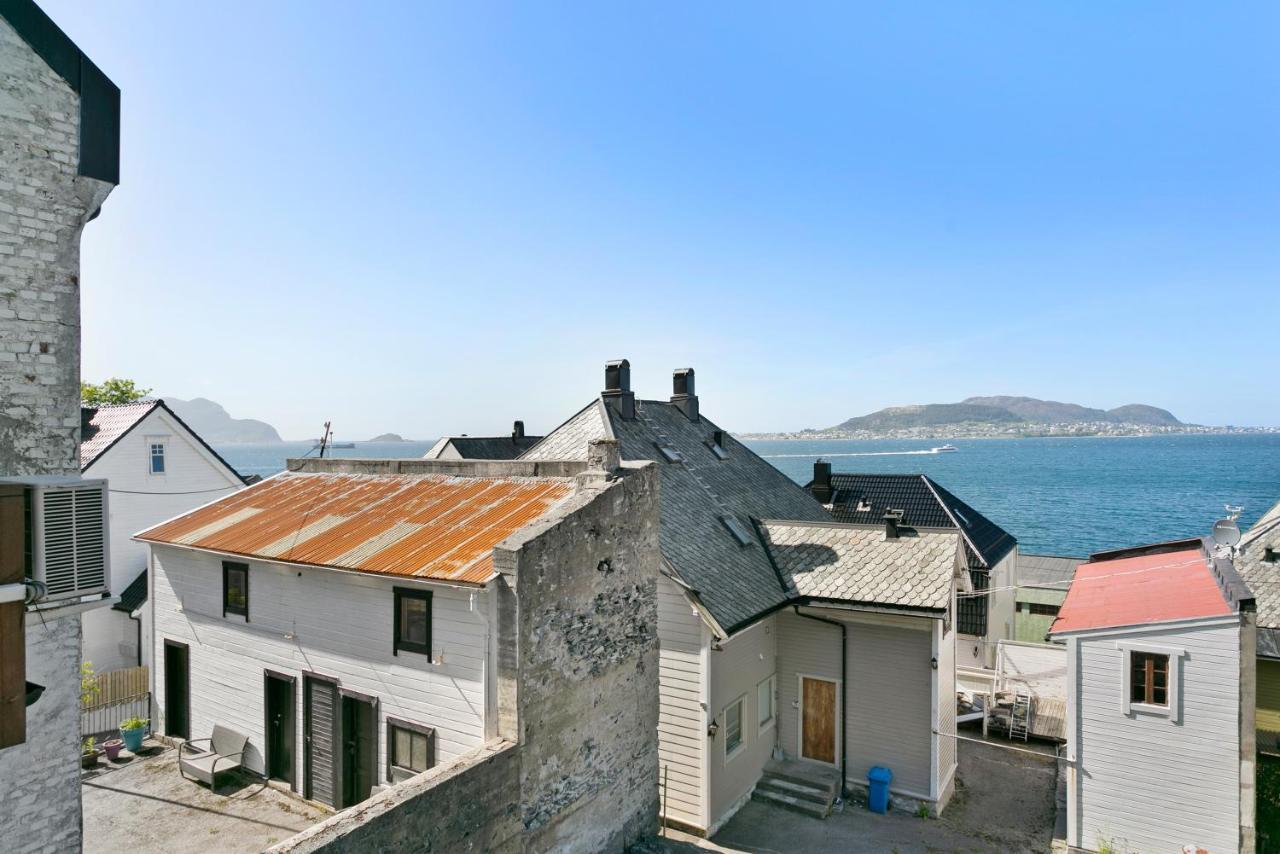 Sentrum Leilighet Ålesund Exterior photo