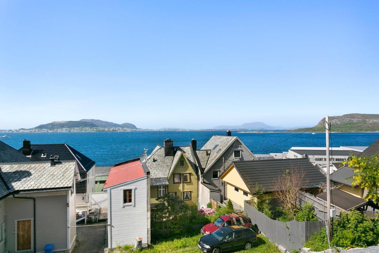 Sentrum Leilighet Ålesund Exterior photo